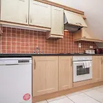 Donegan Court 3*