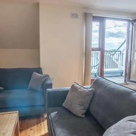 Aparthotel Donegan Court