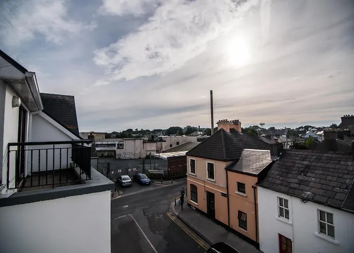 Donegan Court Appart hôtel 3*