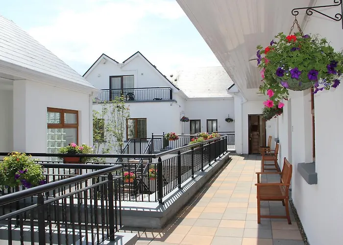 Donegan Court Apart-hotel Galway
