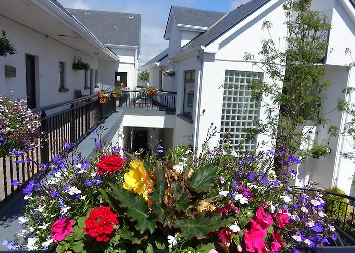 Apart-hotel Donegan Court Galway