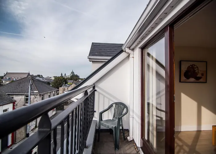 Donegan Court Apartmanhotel