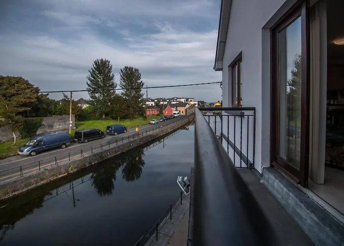 Lejlighedshotel Donegan Court 3*