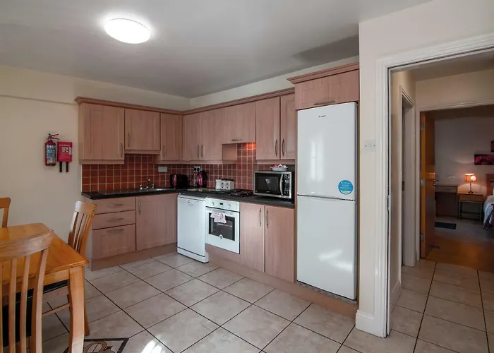 Lejlighedshotel Donegan Court 3*