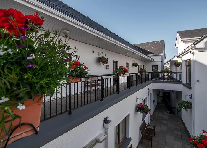 Donegan Court Lejlighedshotel 3*